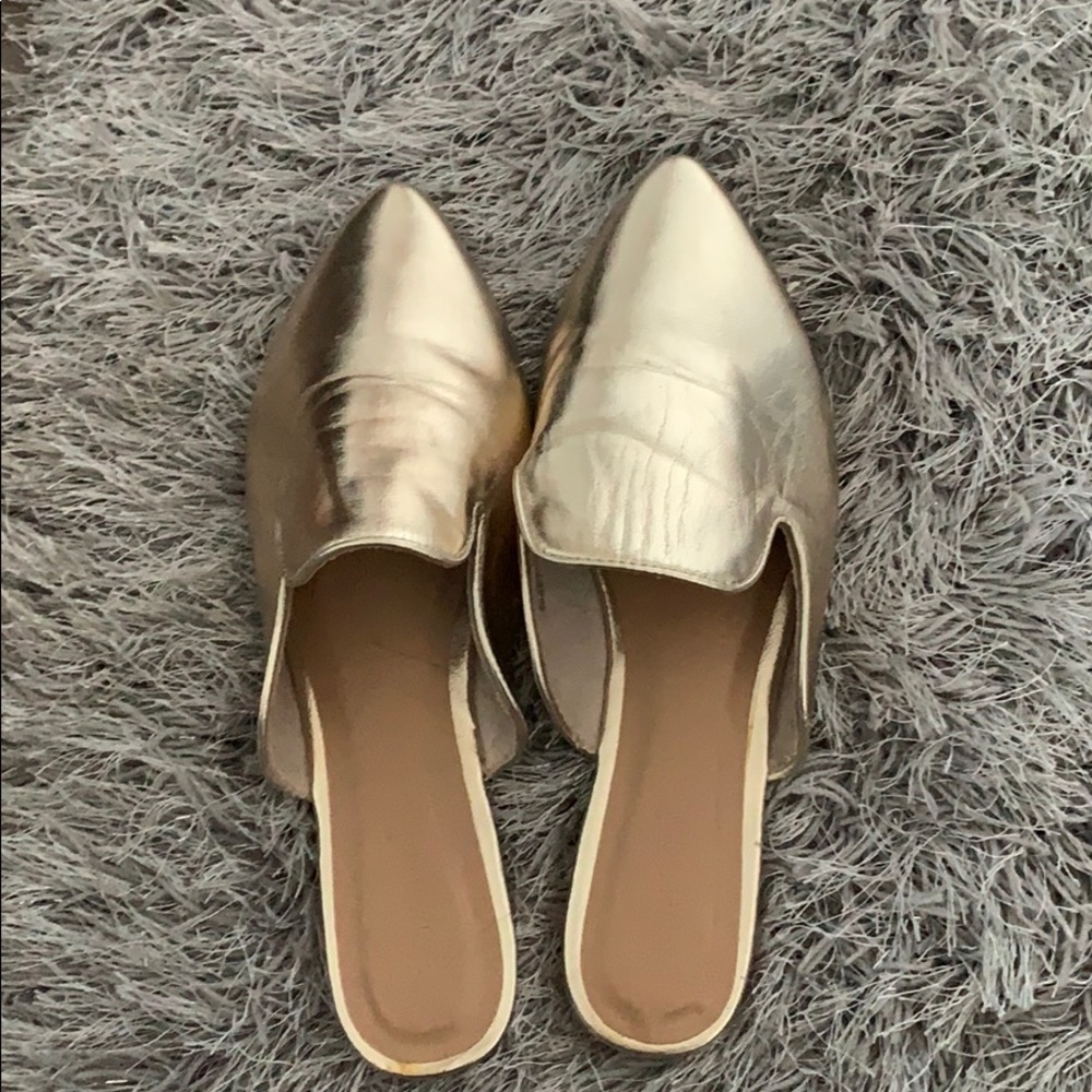 Gold mules